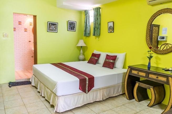เชชาลีบังกาโล Hotel Nai Yang ภายนอก รูปภาพ